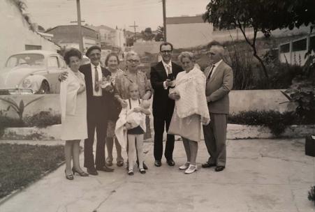 Comemorao do batizado de Walter Paul Babisch (filho). Registro feito na Rua dos Coqueiros, em Santo Andr-SP, em 25 de novembro de 1968.