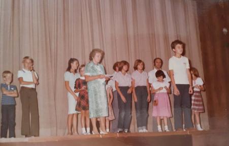 Festa do Dia das Mes na Comunidade So Miguel. Walter Paul Babisch (filho). Registro feito em Santo Andr-SP, em 1981.